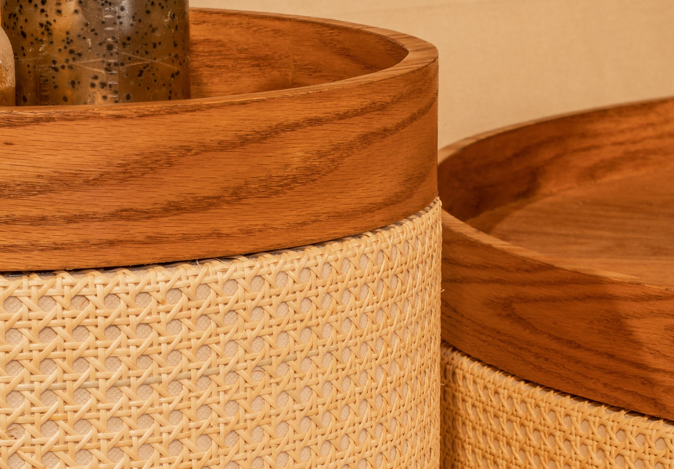 Mesa Auxiliar Modena Esterilla