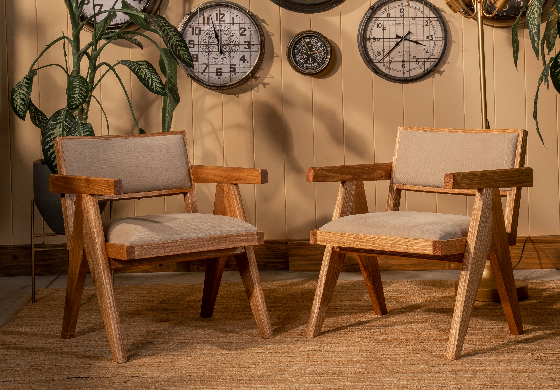 Poltrona Lyon Tela Cuero