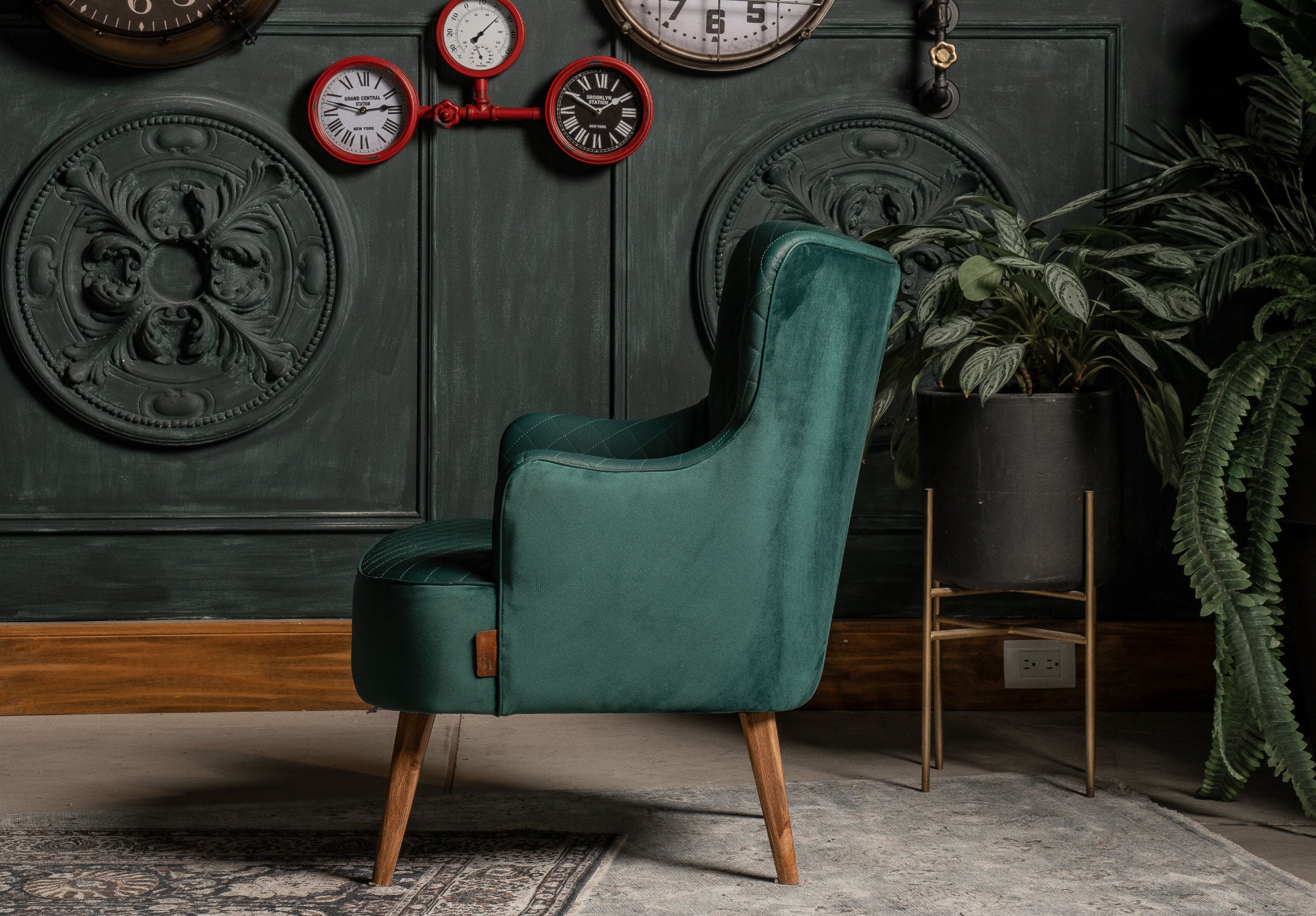 Silla Madonna Racer Cuero Sintético y Tela Velvet con Brazos