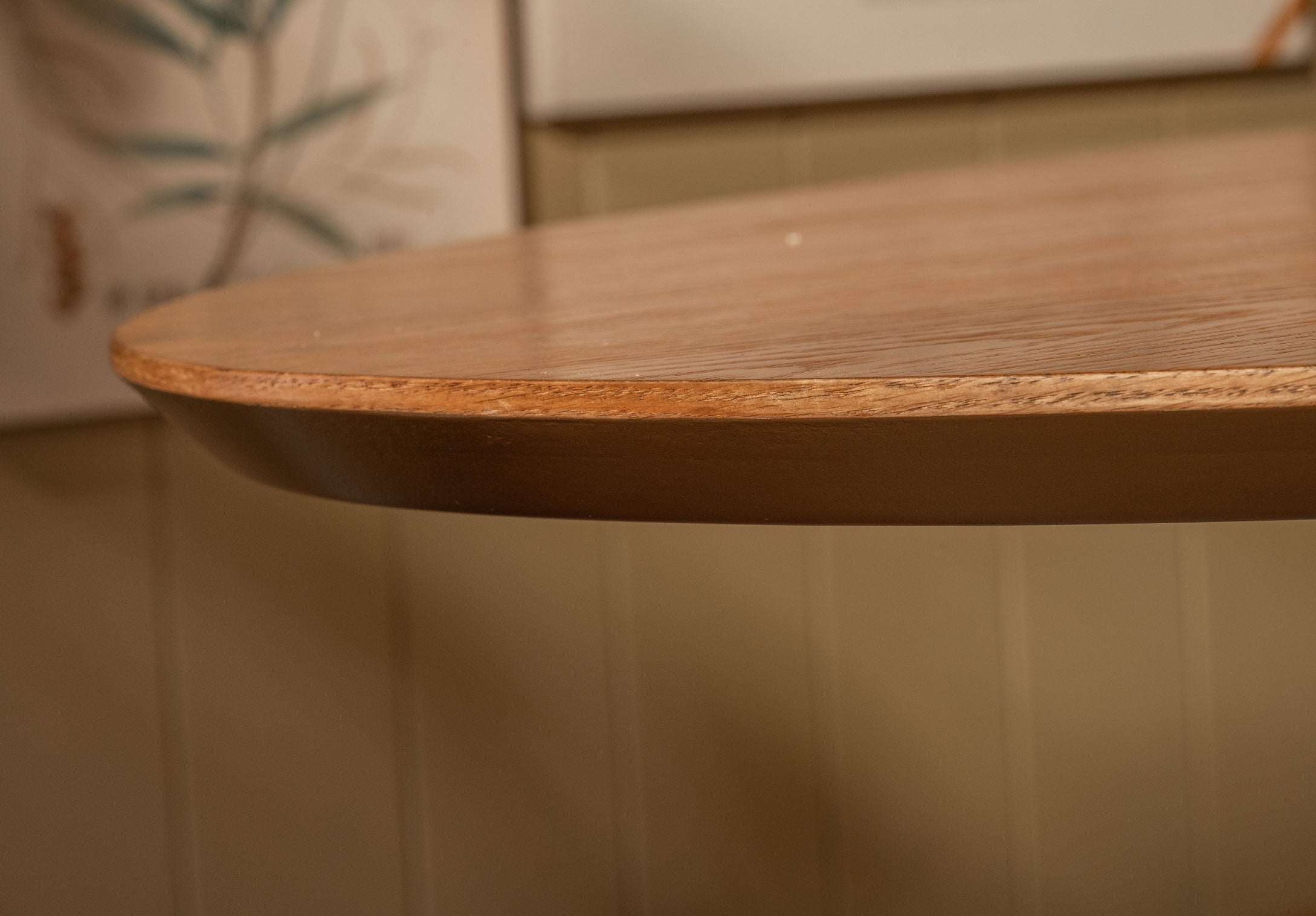 Mesa de Comedor Latina Ovalada