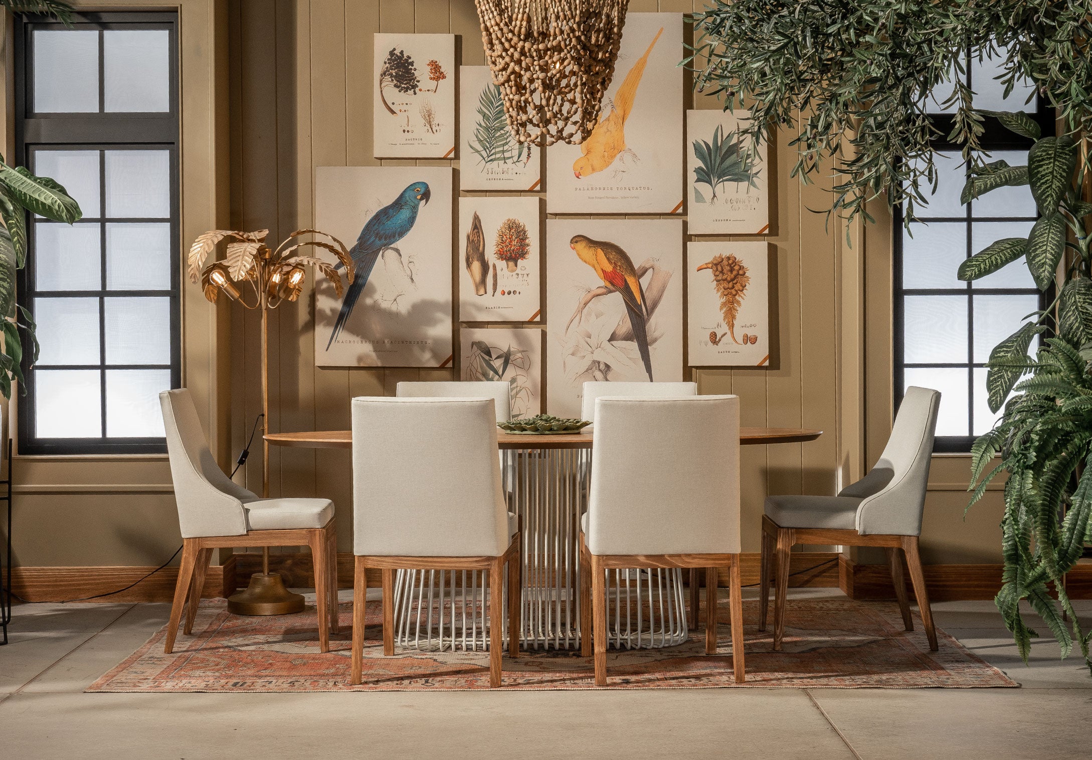 Mesa de Comedor Latina Ovalada