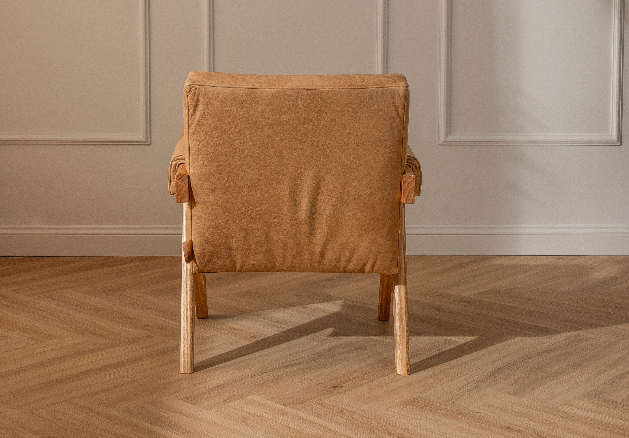 Poltrona Milán Cuero