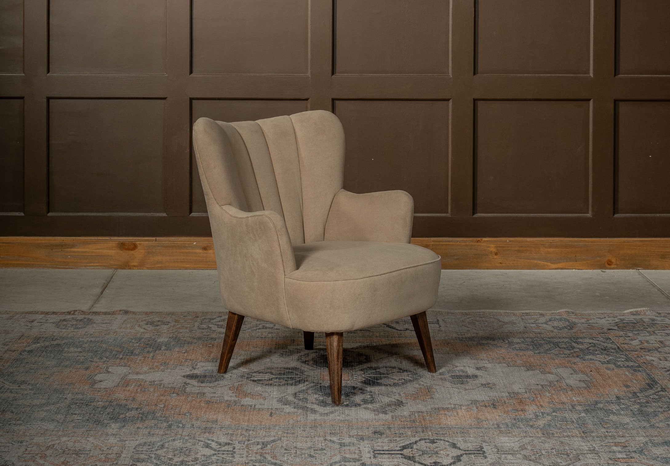 Silla Madonna Shell con Brazos Tela