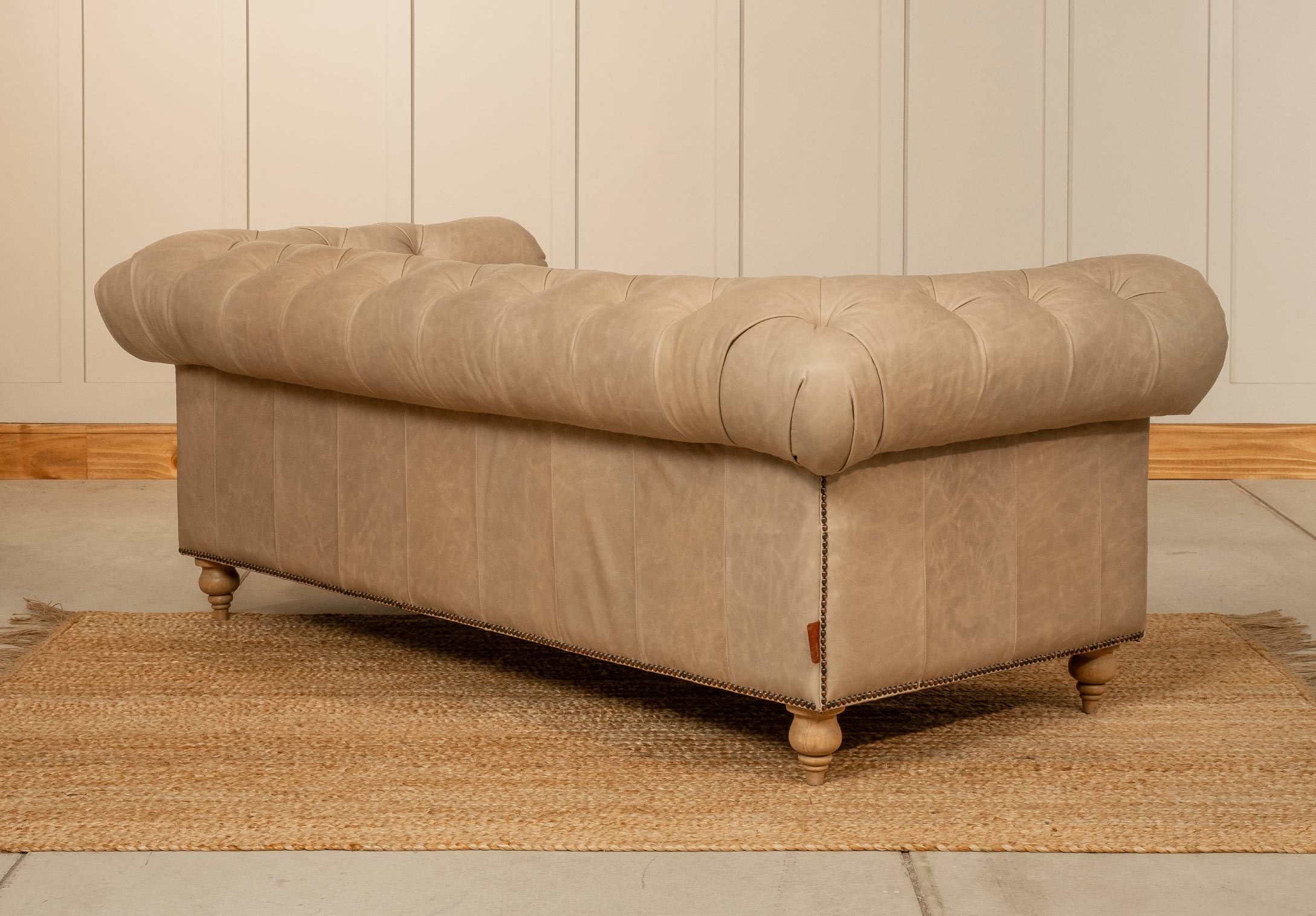 Sofá Capitello Cuero