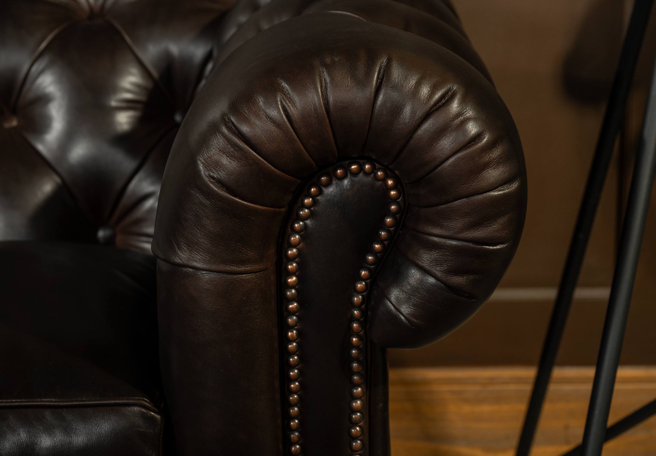 Sofá Capitello Cuero