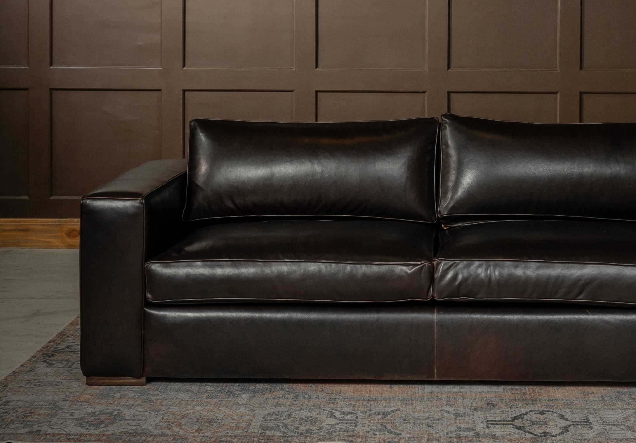 Sofá Prato Cuero Trufa