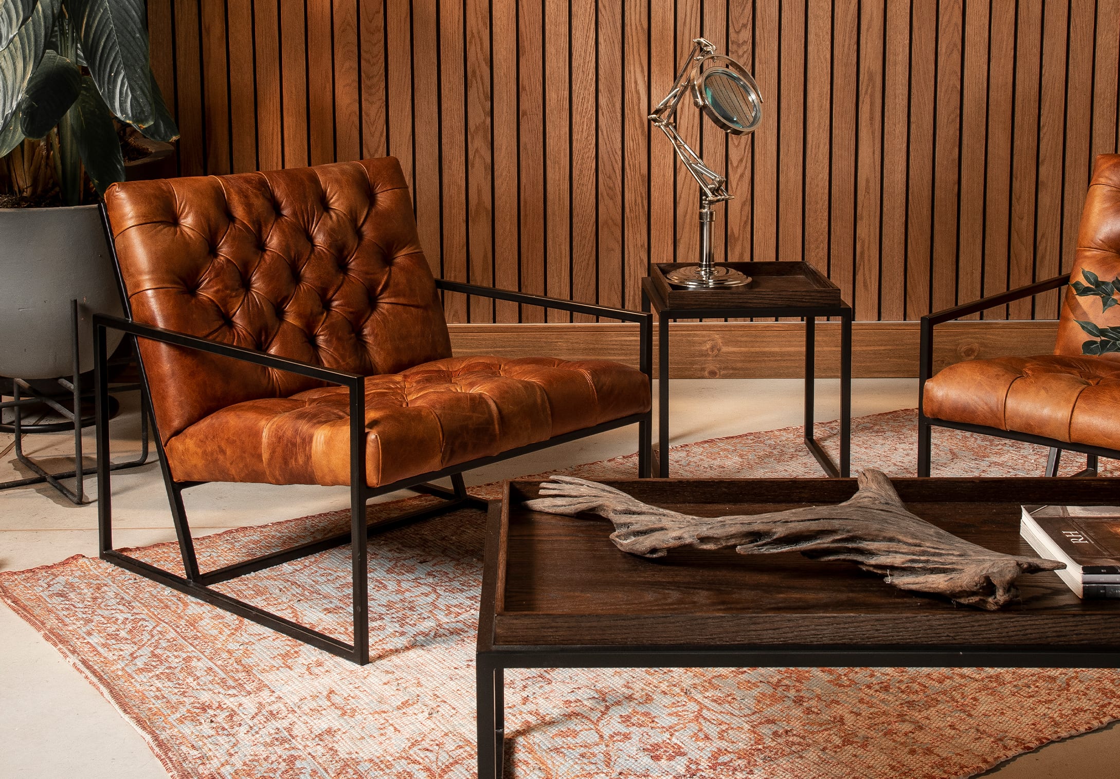 Producto para sala silla ferrara capitoneada en cuero 3house