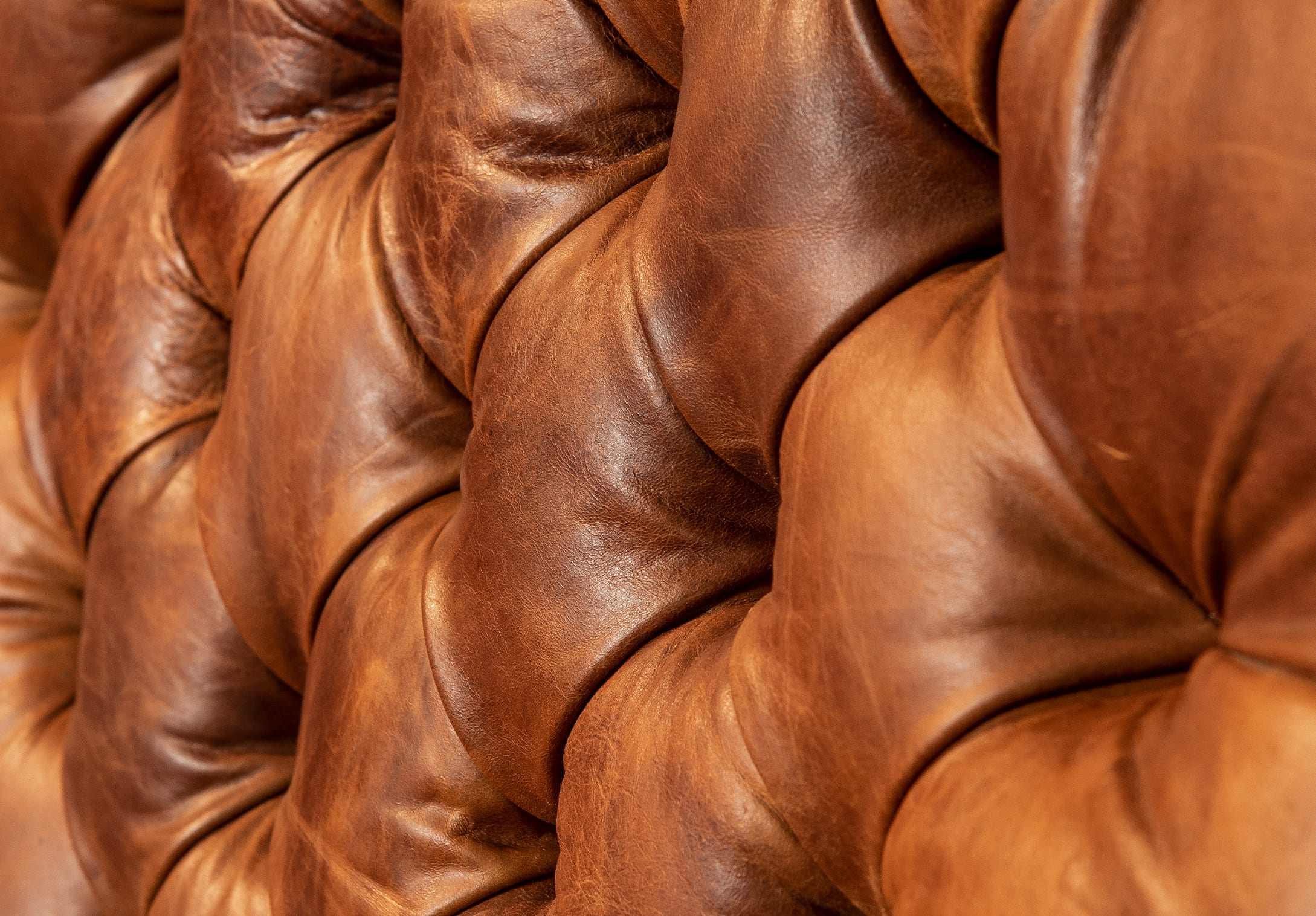 Producto para sala silla ferrara capitoneada en cuero 3house