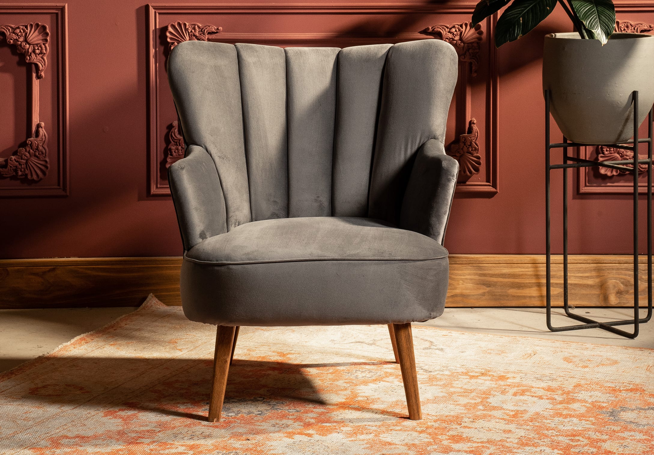 Silla Madonna Shell con Brazos Tela
