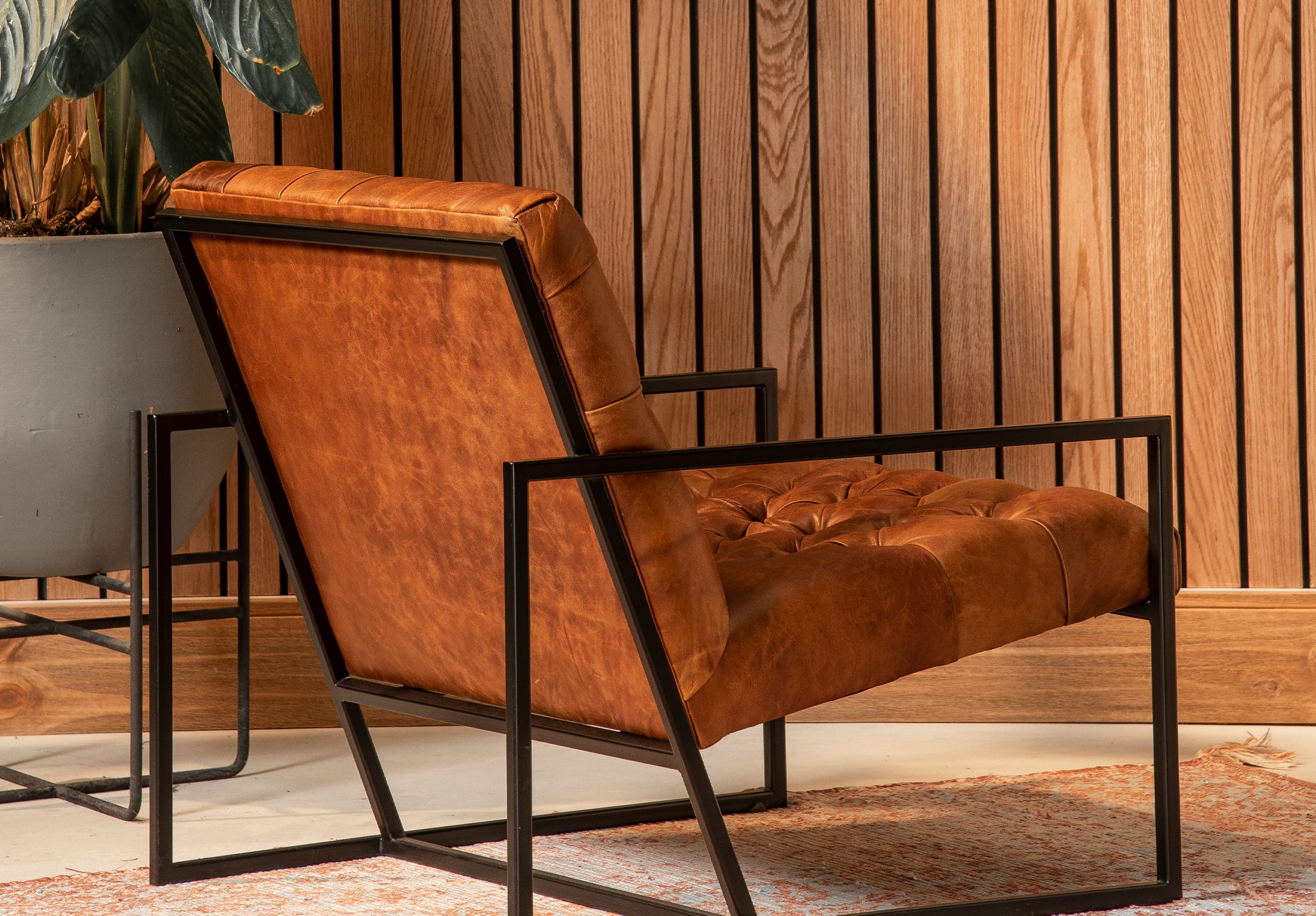 Producto para sala silla ferrara capitoneada en cuero 3house