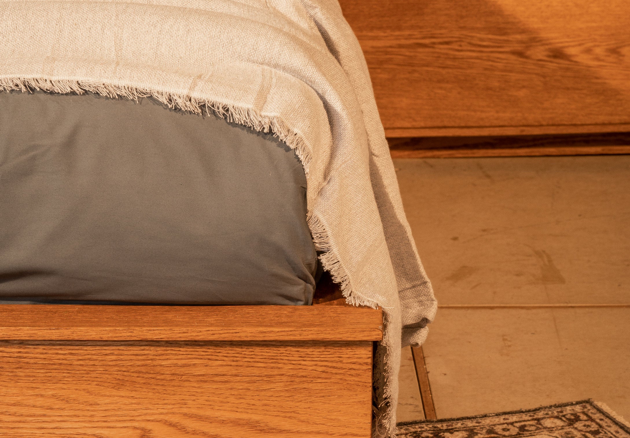 Cama Castello