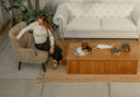 Silla Madonna Shell con Brazos Tela
