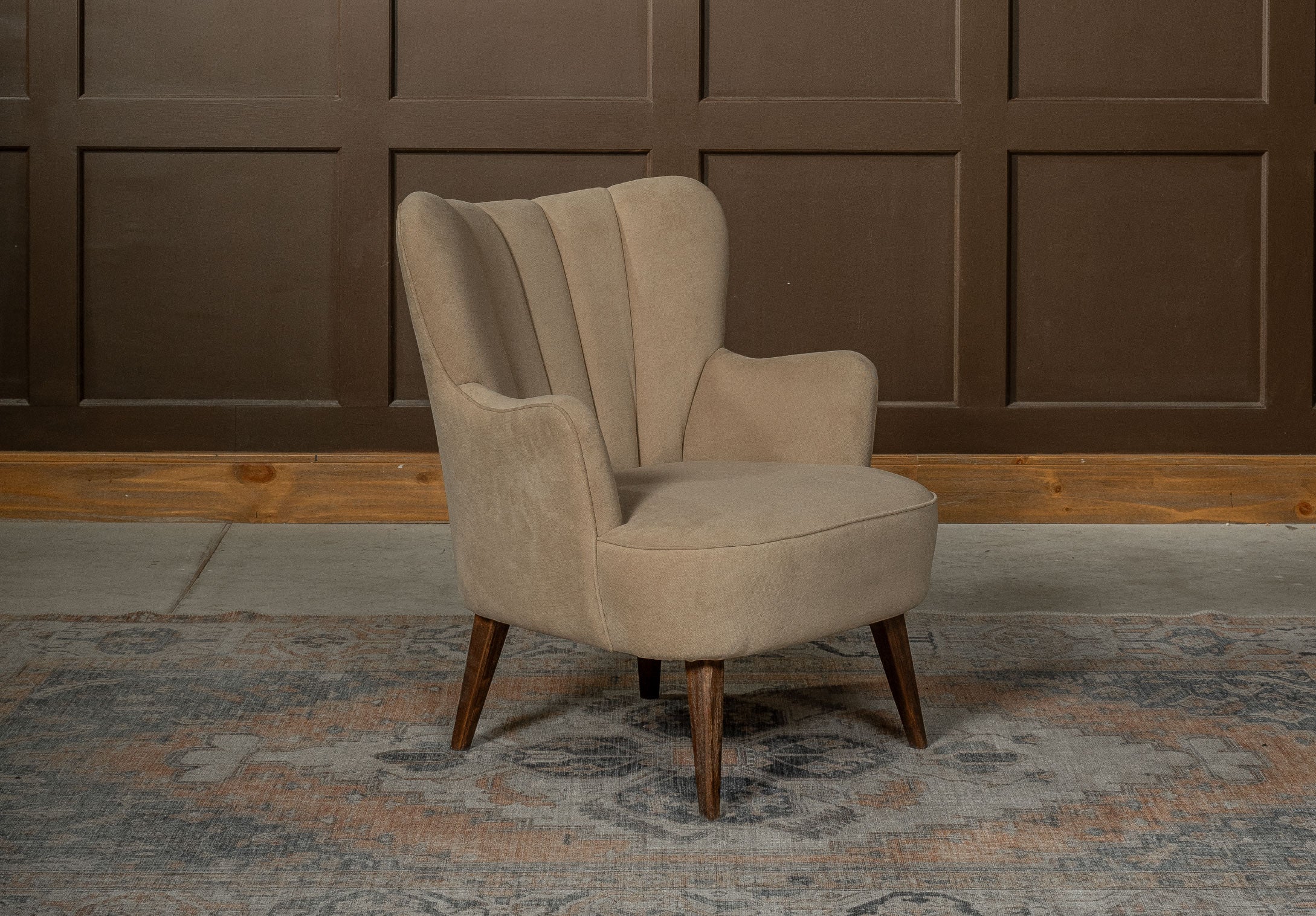 Silla Madonna Shell con Brazos Tela
