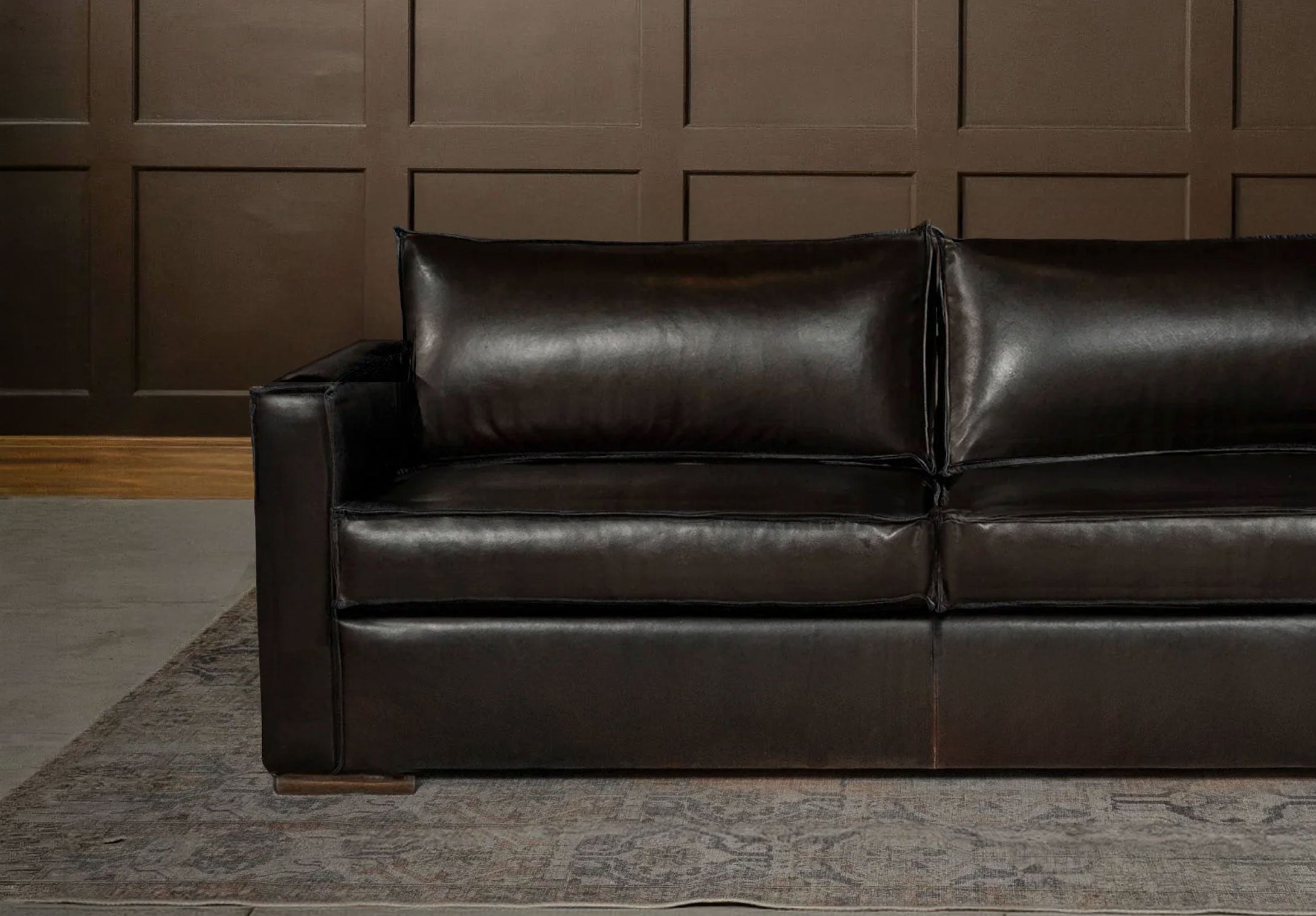 Sofá Bruno Cuero Trufa